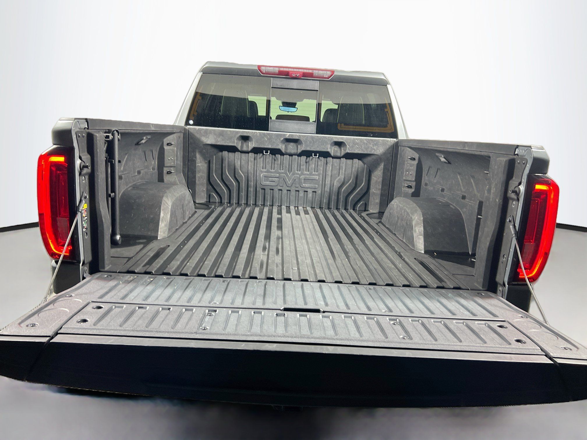 Used 2025 GMC Sierra 1500 Denali Ultimate AWD/4WD image 33