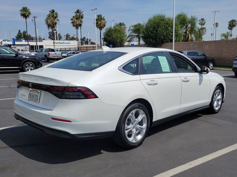 Certified 2024 Honda Accord LX image 5