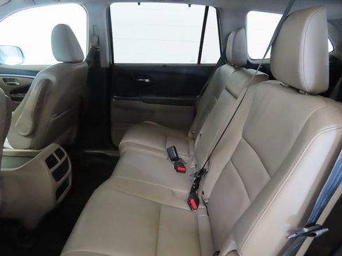 Used 2021 Honda Pilot EX-L image 32
