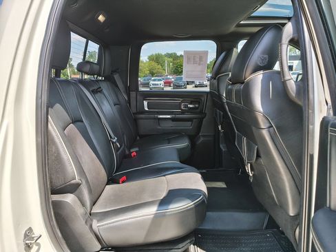 Used 2018 RAM 1500 Limited AWD/4WD image 12