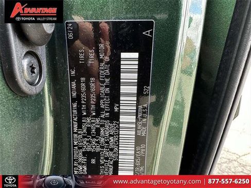 Certified 2024 Toyota Sienna XLE image 21