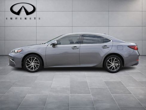 Used 2017 Lexus ES 350 FWD image 4