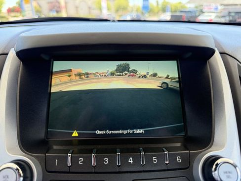 Used 2014 Chevrolet Equinox LT FWD image 22