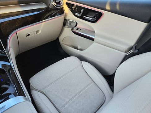 Certified 2026 Mercedes-Benz GLC 300 4MATIC image 15