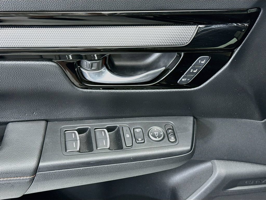 Used 2024 Honda CR-V Sport Touring image 22