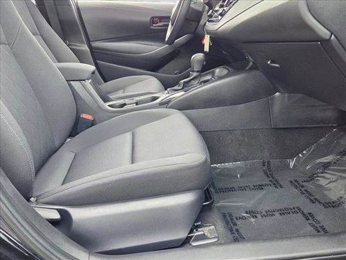 Used 2024 Toyota Corolla LE image 20