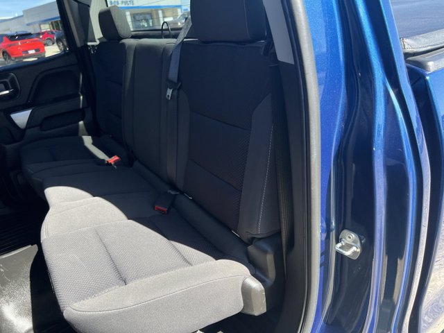 Used 2018 Chevrolet Silverado 1500 LT w/ All Star Edition AWD/4WD image 25