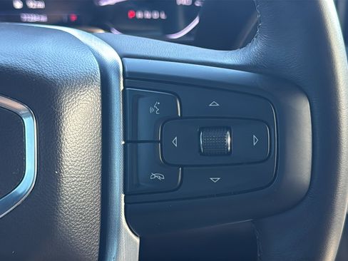 Used 2022 GMC Sierra 1500 SLT image 23