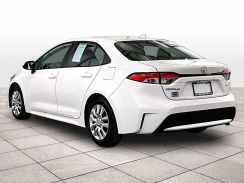 Used 2020 Toyota Corolla LE FWD image 10