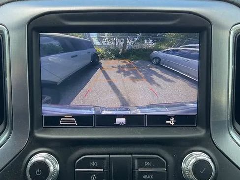Used 2020 GMC Sierra 1500 SLT w/ SLT Premium Plus Package AWD/4WD image 26