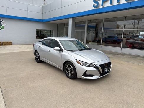 Used 2022 Nissan Sentra SV image 4