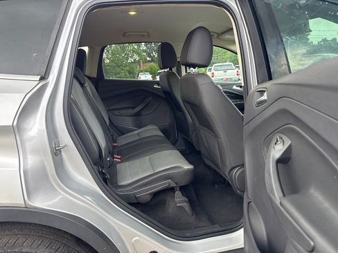 Used 2016 Ford Escape SE AWD/4WD image 12