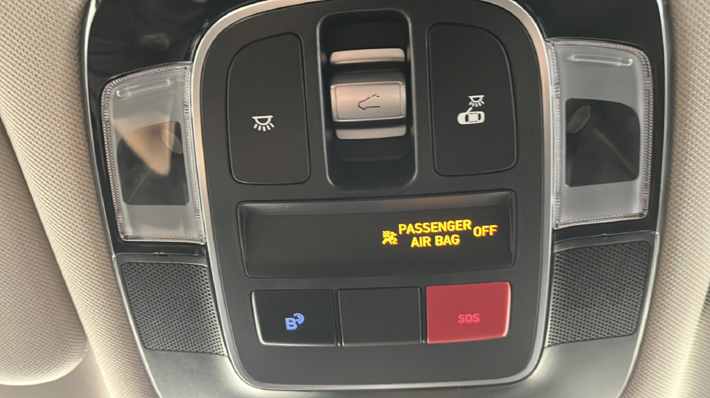 Used 2025 Hyundai Sonata SEL FWD image 33