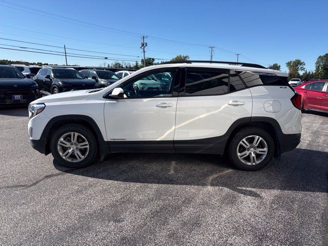 Used 2019 GMC Terrain SLE w/ Driver Convenience Package AWD/4WD image 2