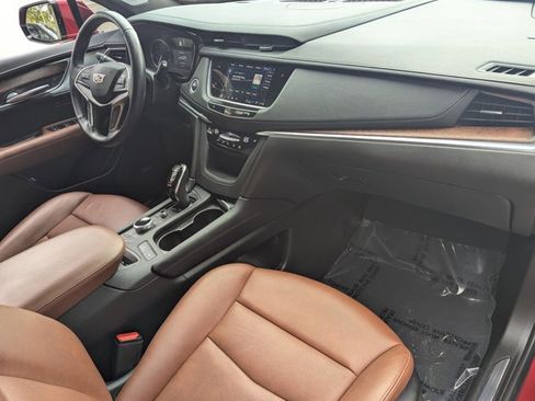 Used 2024 Cadillac XT5 Premium Luxury image 23