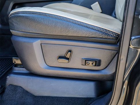 Used 2019 RAM 2500 Limited image 40