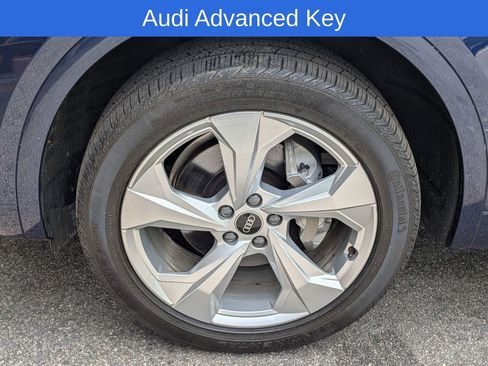 Used 2022 Audi Q5 2.0T Premium Plus AWD/4WD image 9
