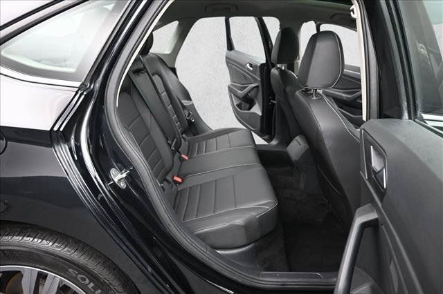 Used 2024 Volkswagen Jetta SE FWD image 24