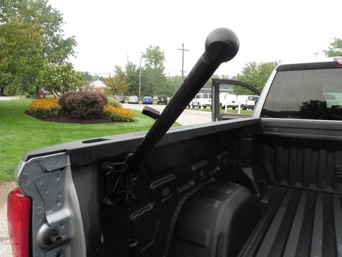Used 2024 Chevrolet Silverado 1500 High Country w/ Technology Package AWD/4WD image 13