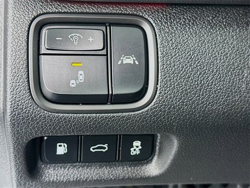 Used 2020 Kia Optima Premium image 10