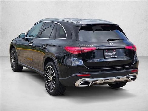 Certified 2026 Mercedes-Benz GLC 300 image 8
