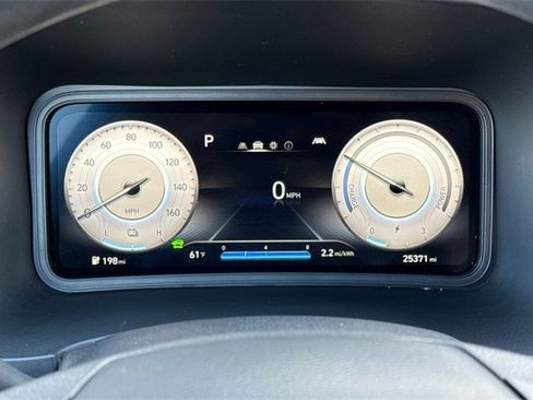 Used 2023 Hyundai Kona SE w/ Cargo Package image 29