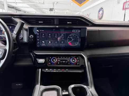 Certified 2024 GMC Sierra 3500 Denali w/ Denali Reserve Package image 22