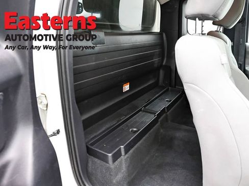Used 2019 Toyota Tacoma SR RWD image 21