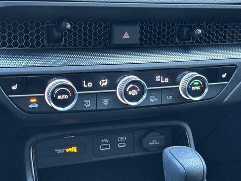 Used 2023 Honda CR-V EX image 20