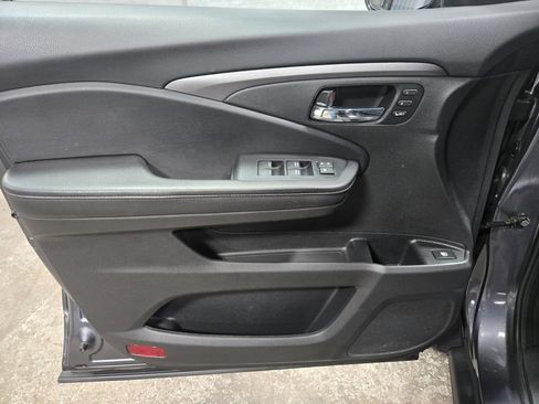 Used 2023 Honda Ridgeline RTL image 7