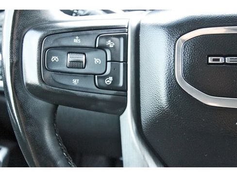 Used 2023 GMC Sierra 3500 Denali w/ Denali Ultimate Package AWD/4WD image 18