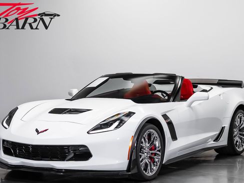 Used 2016 Chevrolet Corvette Z06 w/ 3LZ Preferred Equipment Group RWD image 1