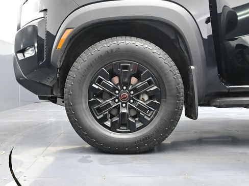 Used 2023 Nissan Frontier PRO-4X w/ Pro Convenience Package image 16