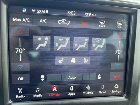 Used 2020 RAM 1500 Laramie AWD/4WD image 45