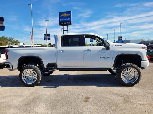 New 2026 Chevrolet Silverado 2500 LTZ w/ Z71 Chrome Sport Edition AWD/4WD image 9