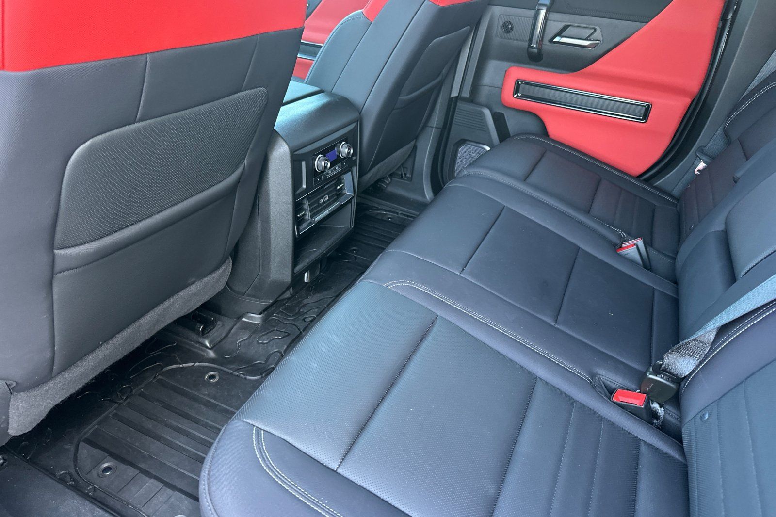Used 2026 GMC Hummer EV 3X w/ Carbon Fiber Edition Package AWD/4WD image 14