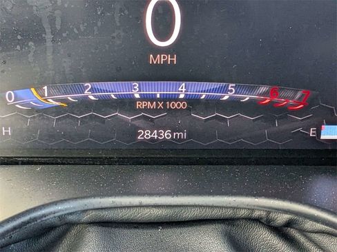 Used 2025 Jeep Compass Trailhawk w/ Trailhawk Elite Group image 32