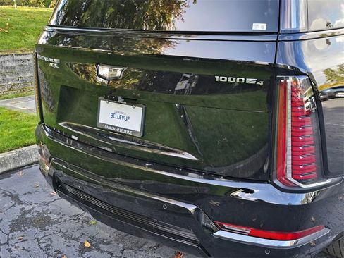 New 2026 Cadillac Escalade IQL Sport 1 image 15