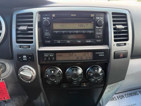 Used 2006 Toyota 4Runner Sport AWD/4WD image 22