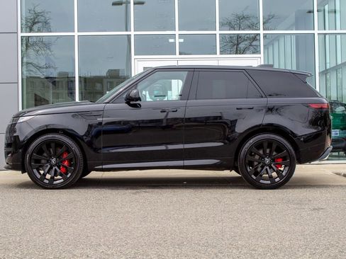 Used 2025 Land Rover Range Rover Sport Dynamic SE AWD/4WD image 7