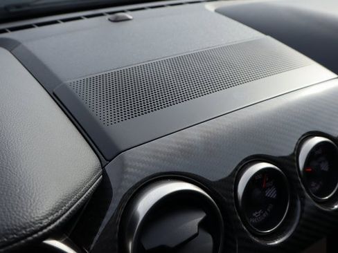 Used 2020 Ford Mustang Shelby GT350 w/ Technology Package image 27