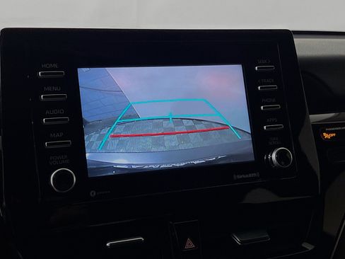 Used 2023 Toyota Camry SE image 28