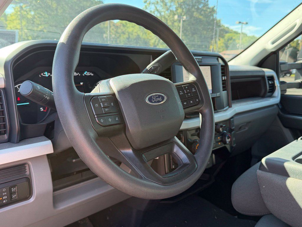 Used 2026 Ford F350 XL w/ STX Appearance Package AWD/4WD image 9