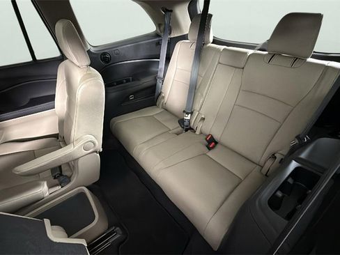 Used 2016 Honda Pilot Elite image 29