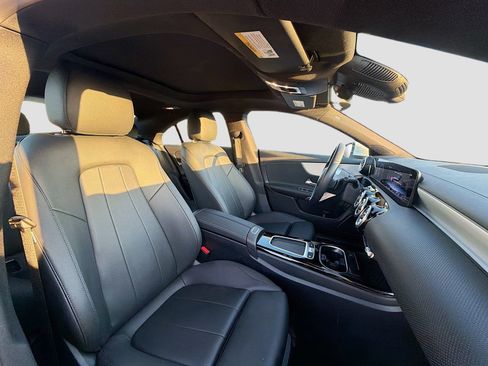 Used 2025 Mercedes-Benz CLA 250 CLA 250 image 17