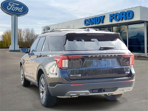 New 2026 Ford Explorer Active image 3