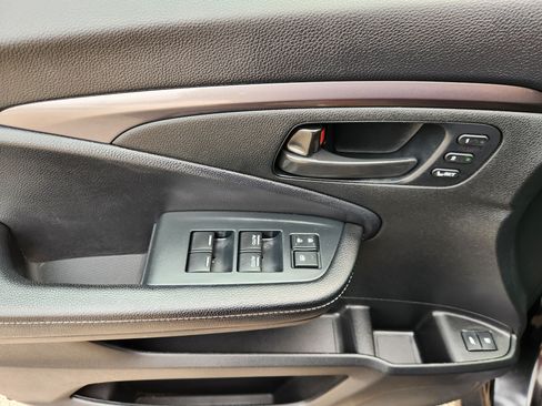 Certified 2023 Honda Passport EX-L image 17