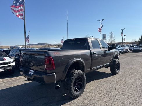 New 2026 RAM 2500 Big Horn AWD/4WD image 8