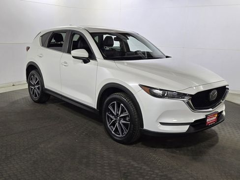 Used 2018 MAZDA CX-5 Touring w/ Preferred Equipment Package image 1