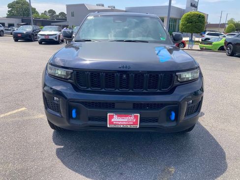 New 2024 Jeep Grand Cherokee Trailhawk w/ Luxury Tech Group III image 9